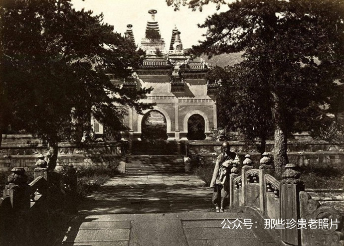 Đền Biyun.jpg
