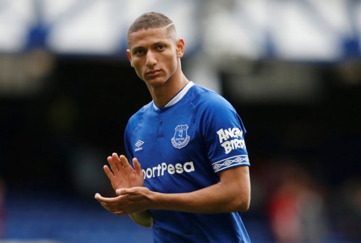 2018-08-18T161454Z_663273900_RC1C3B5EFC30_RTRMADP_3_SOCCER-ENGLAND-EVE-SOU-768x518.jpg