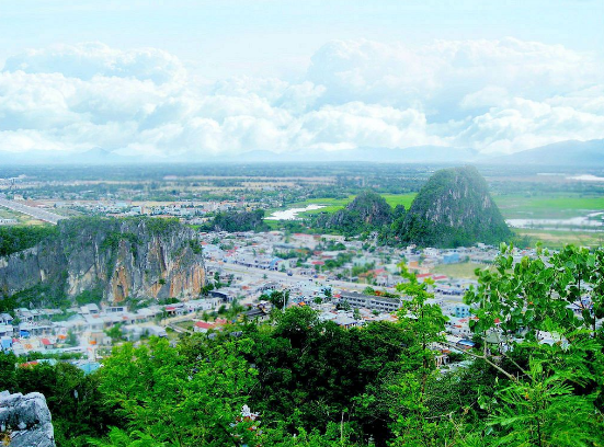 anh-dep-nui-ngu-hanh-son-o-da-nang_085826374.png