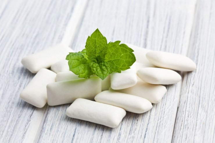 Chewing-gum-1080x719.jpg