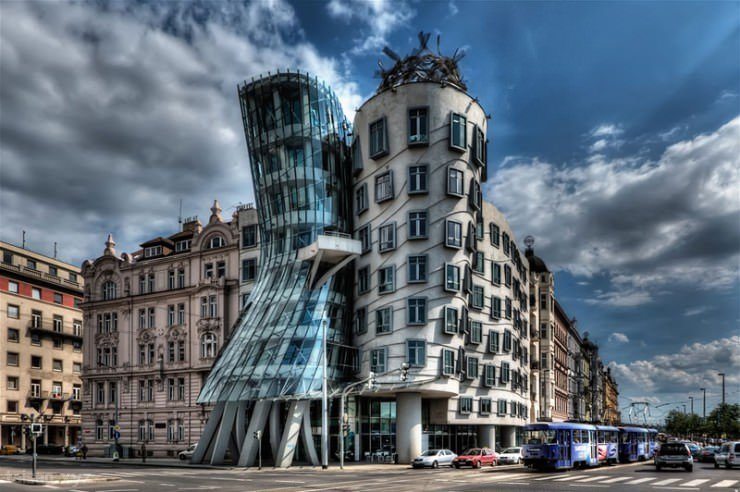 Dancing-House.jpg