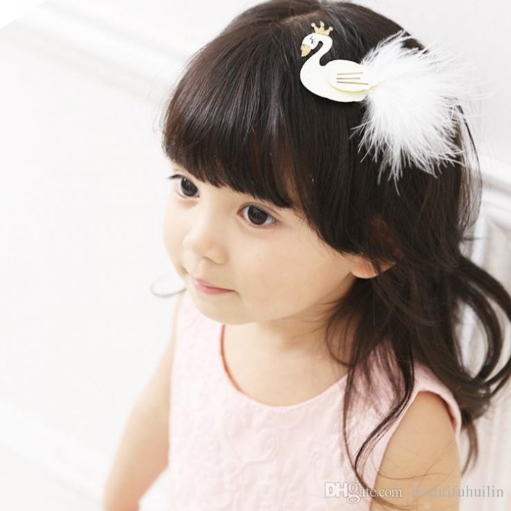hinh-anh-be-gai-de-thuong-dang-yeu_025007864.jpg