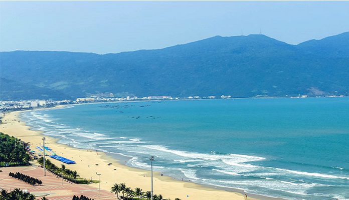 hinh-anh-bien-da-nang-dep_085826842.jpg