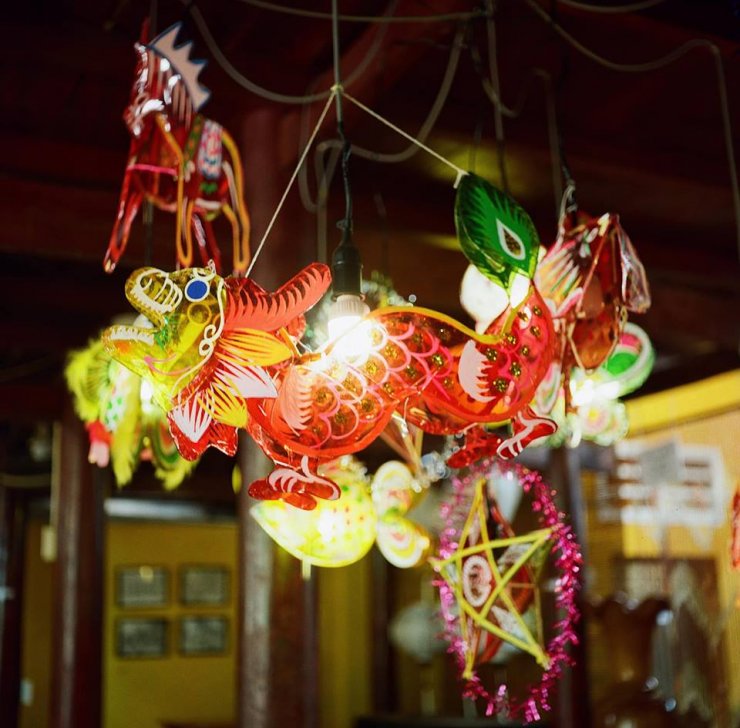 hinh-anh-den-long-ca-chep-trung-thu_110352225.jpg