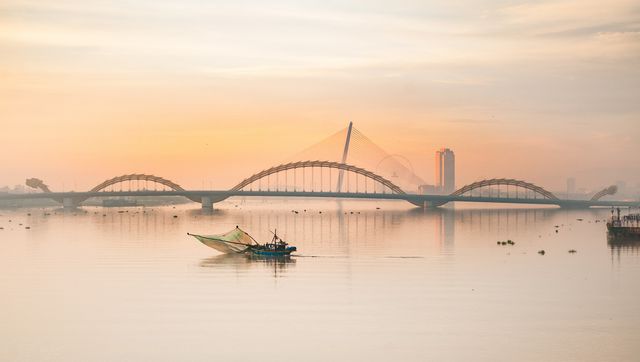 hinh-anh-dep-song-han-sang-som_085827358.jpg