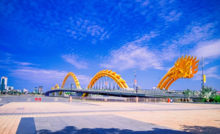 hinh-anh-duoi-cau-rong-da-nang_111046563.jpg