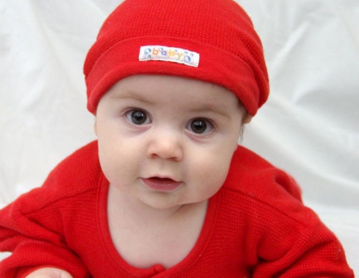 hinh-anh-em-be-dang-yeu-cute_025010927.jpg