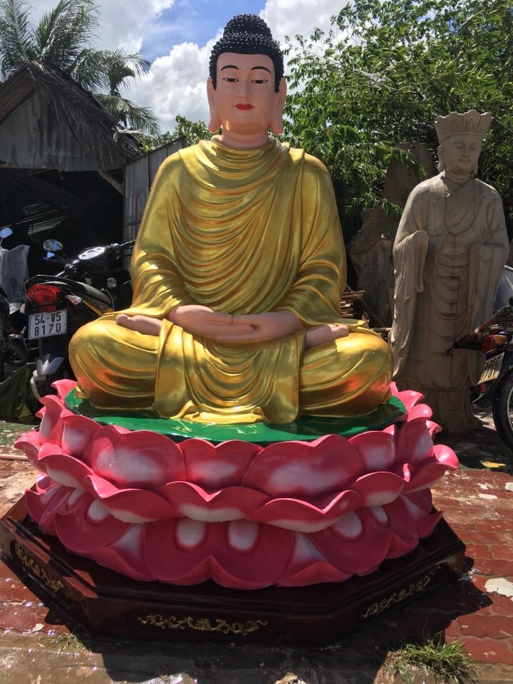 hinh-tuong-phat-thich-ca-mau-ni-dep_063341668.jpg