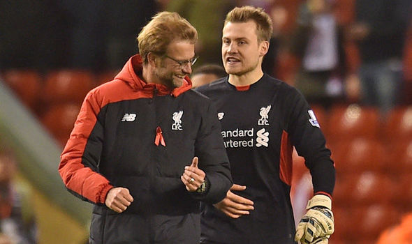 Jurgen-Klopp-Simon-Mignolet-648847.jpg