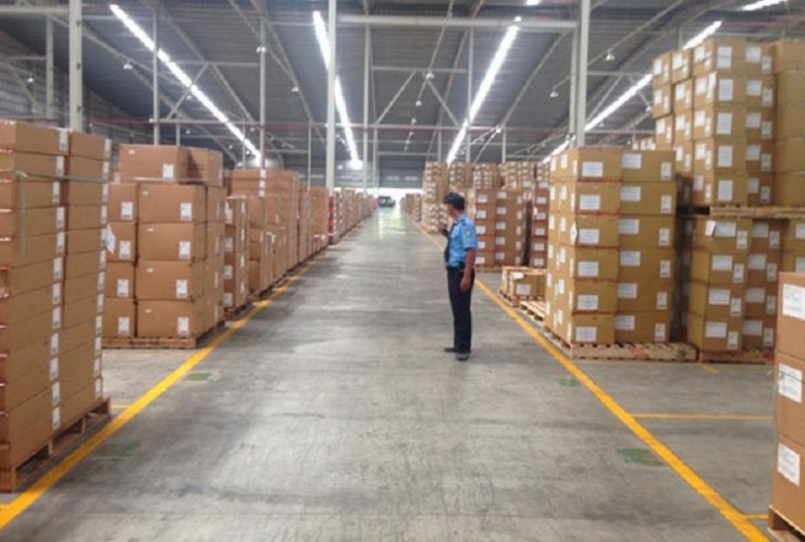 luyen-thi-thu-khoa-vn-kho-ngoai-quan-bonded-warehouse-02.jpg