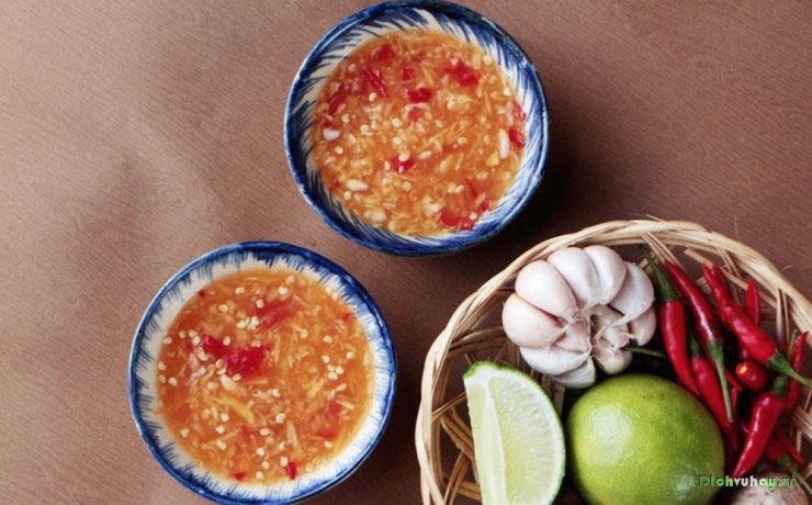 luyen-thi-thu-khoa-vn-nuoc-mam-chua-ngot.jpg