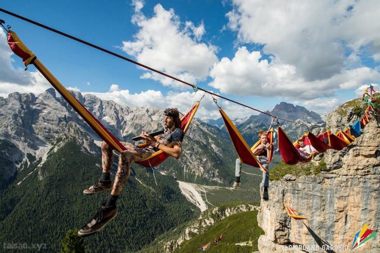mountainhammocks.jpg