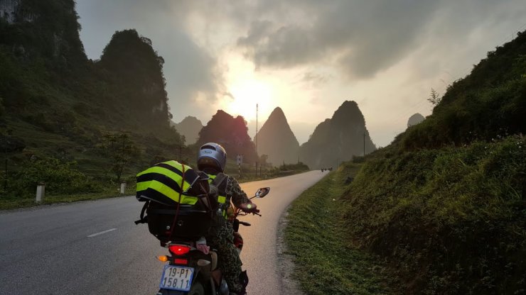 phuot-di-bui-lang-thang-voi-nhung-chuyen-di-dai_110817879.jpg