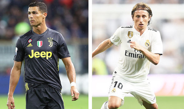 Ronaldo-Modric-Fifa-award-1012552.jpg